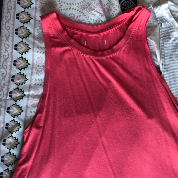 AMERICAN EAGLE muscle tanks - Picture 2 of 6